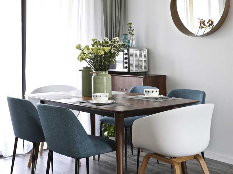 餐厅.jpg 餐厅.jpg